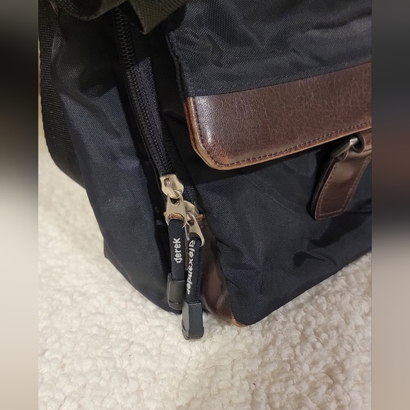 Derek Alexander Nylon Black Cross Body Bag - Picture 4 of 13